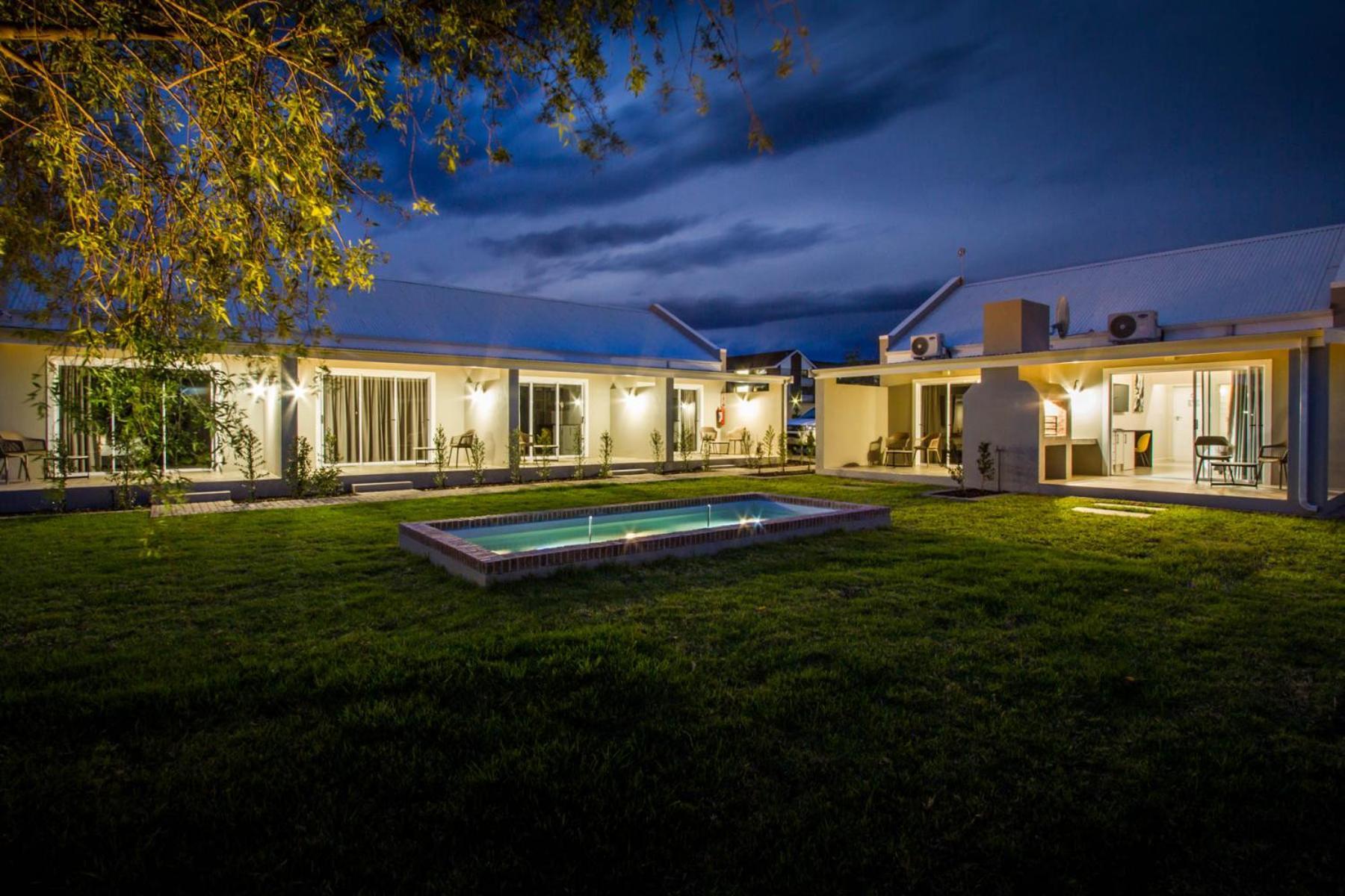 El Dorado Hotel And Self Catering Oudtshoorn Exterior photo