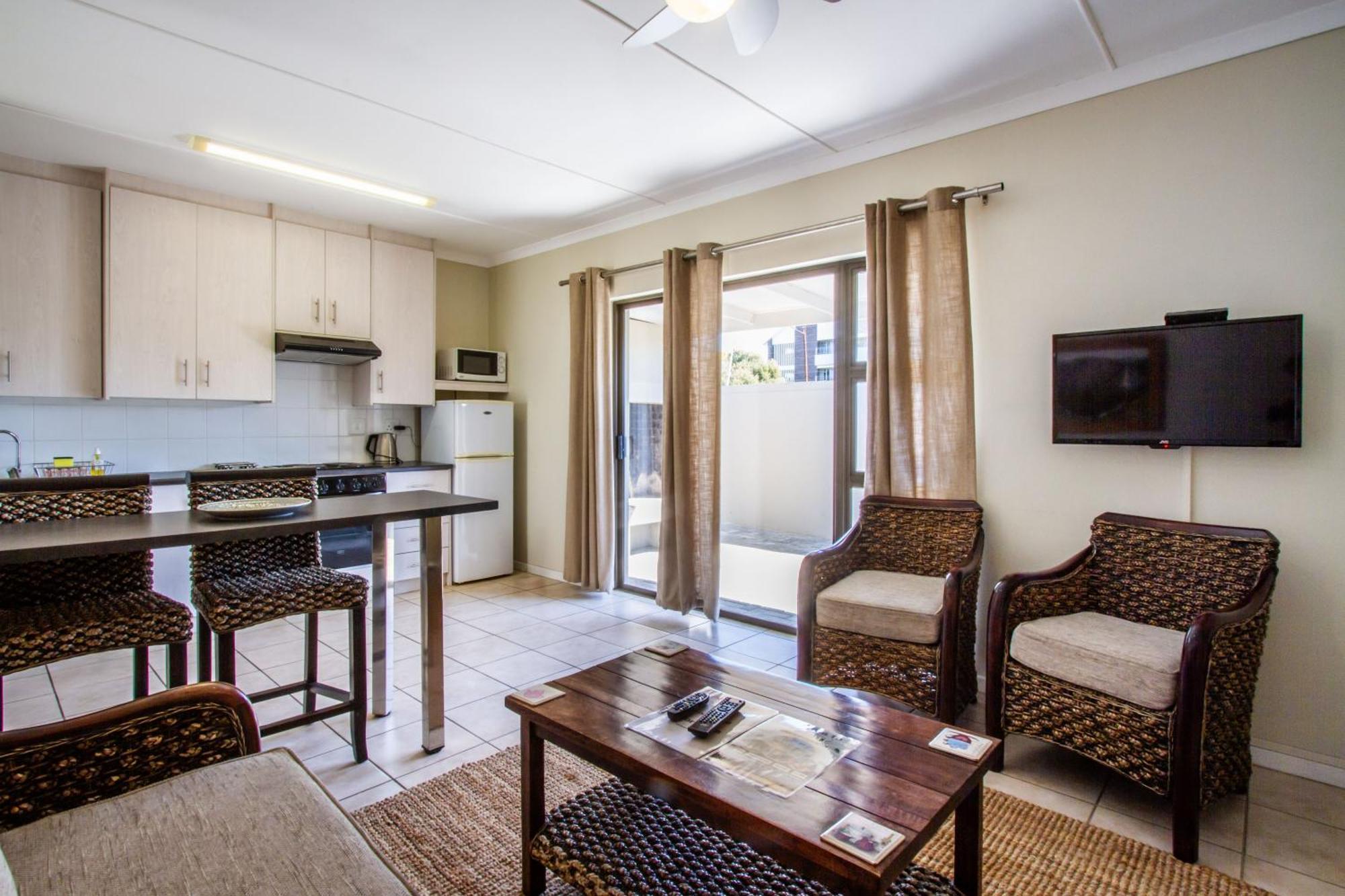 El Dorado Hotel And Self Catering Oudtshoorn Exterior photo