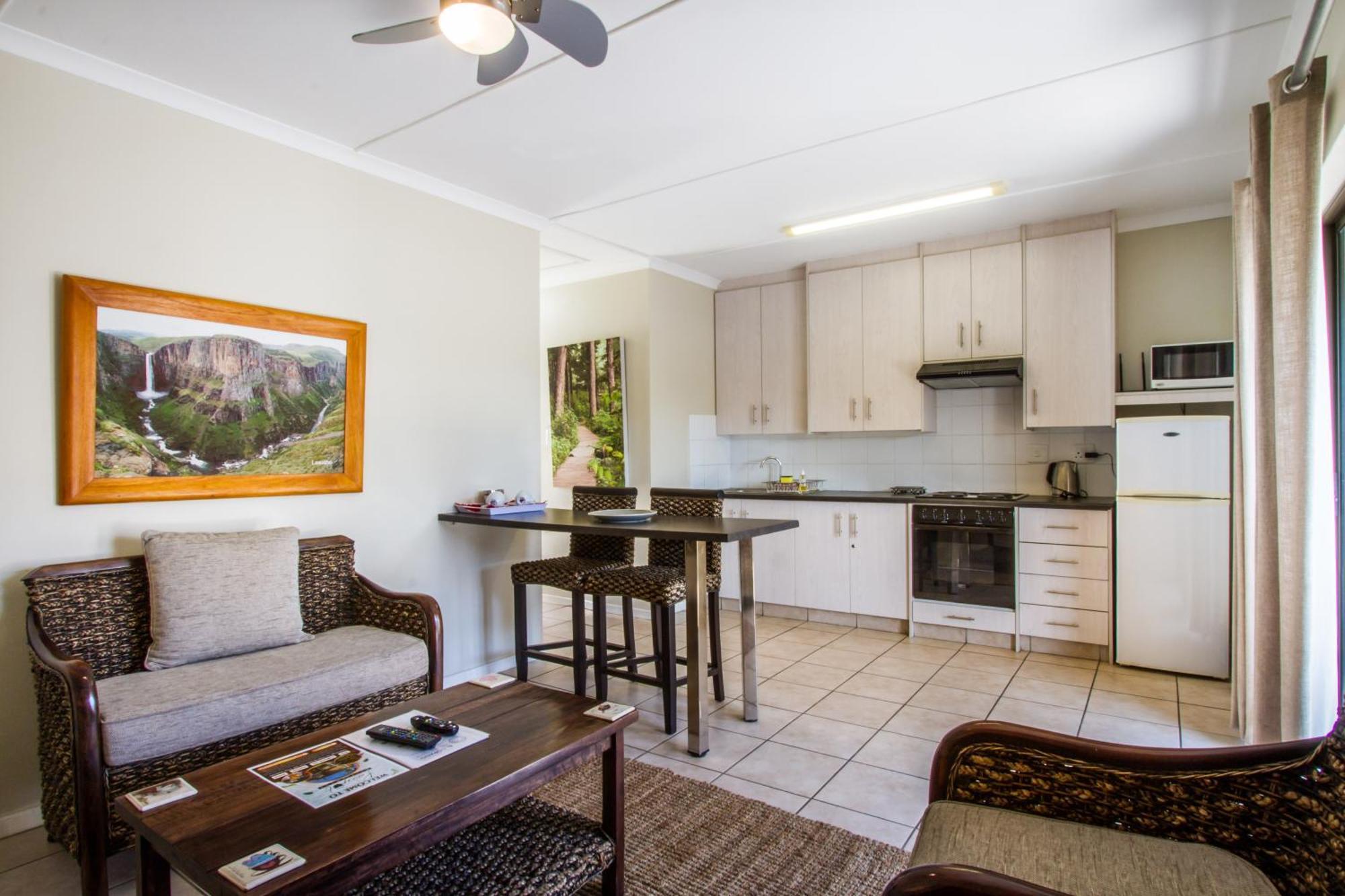 El Dorado Hotel And Self Catering Oudtshoorn Exterior photo
